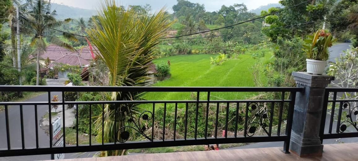 Giri Swari Homestay 시데멘 외부 사진