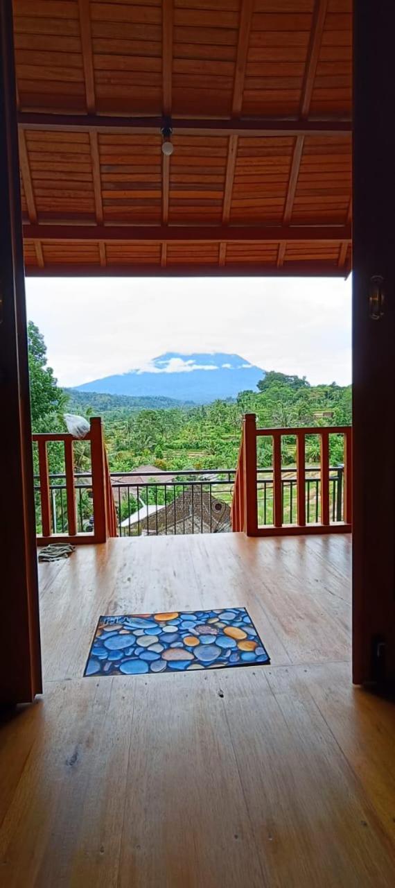 Giri Swari Homestay 시데멘 외부 사진